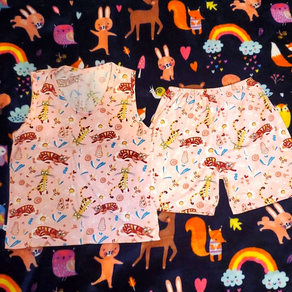 Kids matching set for 7 to 10 years old